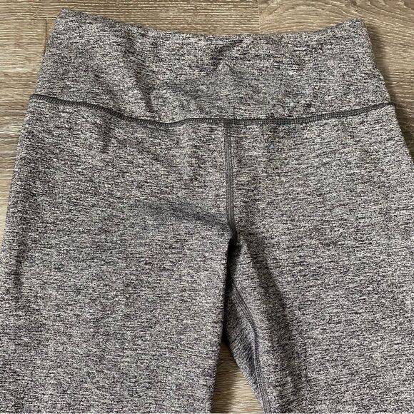 Victoria Secret Sport VSX Knockout Workout Cropped Legging SZ S - Picture 3 of 13